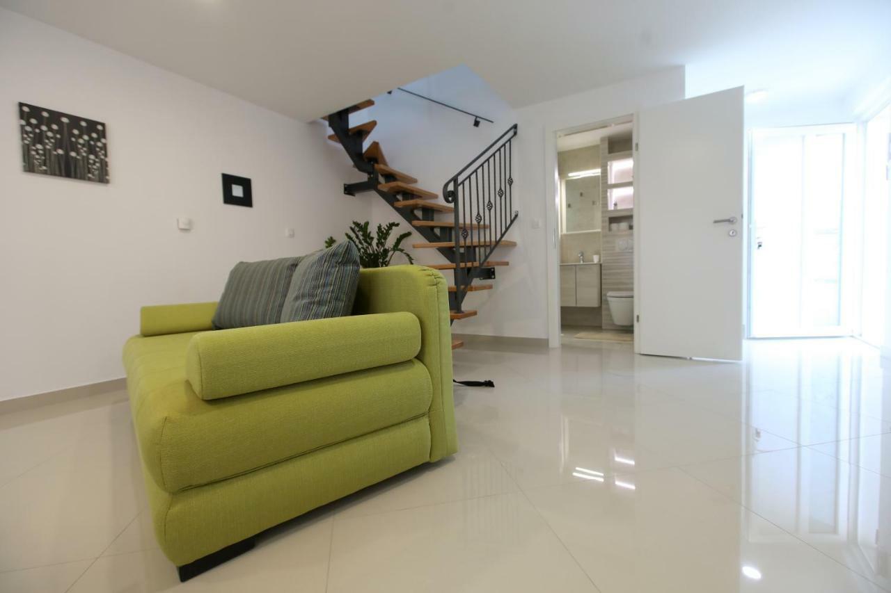 Hugo Apartamento Zagreb Exterior foto